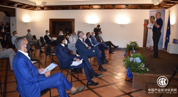 在意大利：海尔智家向方舱医院捐赠健康空调