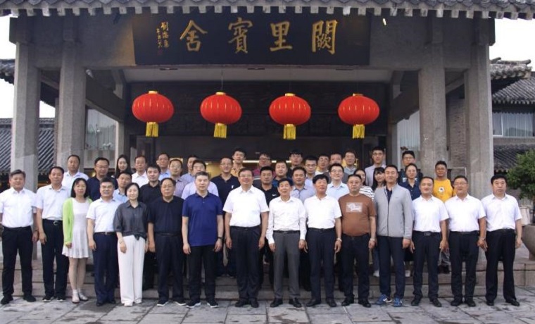 上海博士团赴济宁考察对接 助力山东“双招双引”