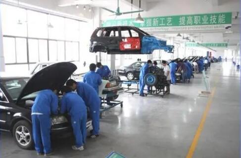 《家用汽车产品修理更换退货责任规定》公布 2022年1月1日起施行