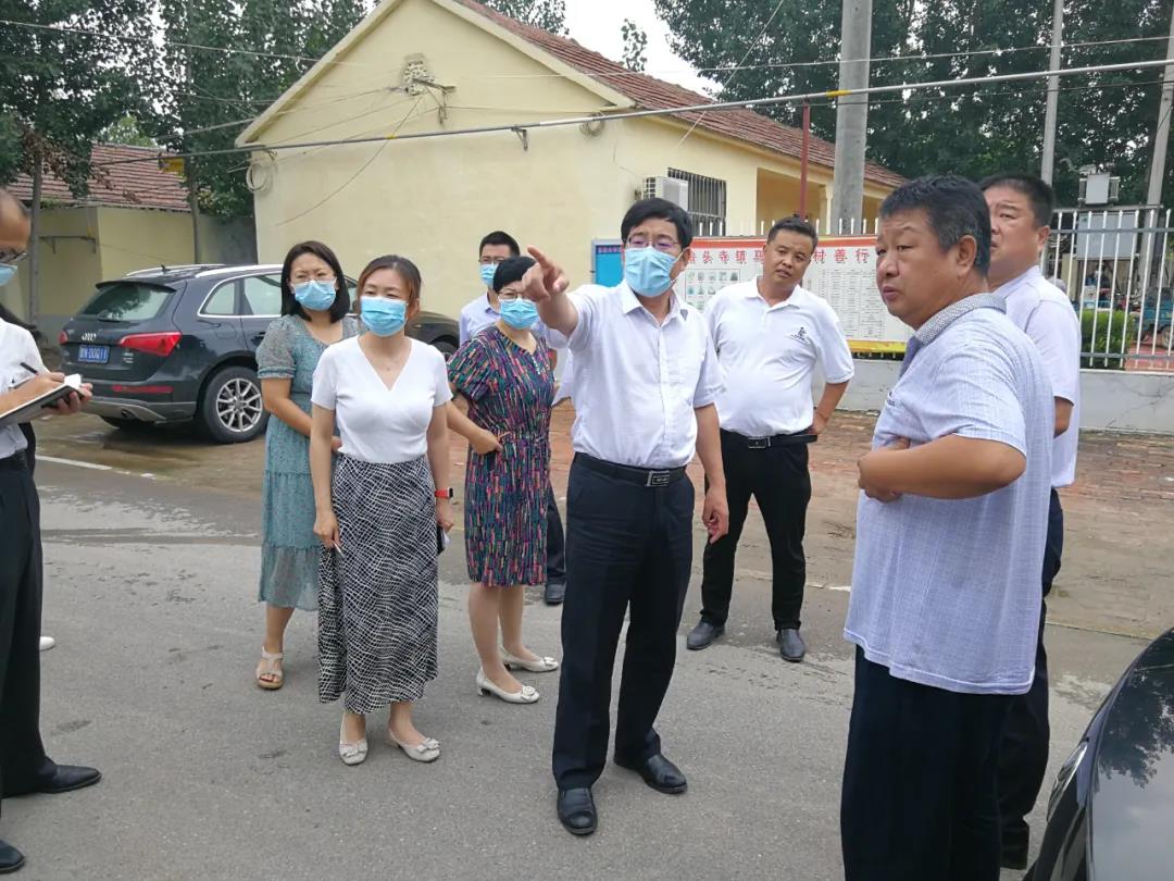 德州运河新区领导杨洪利督导检查市创城办反馈问题整改工作