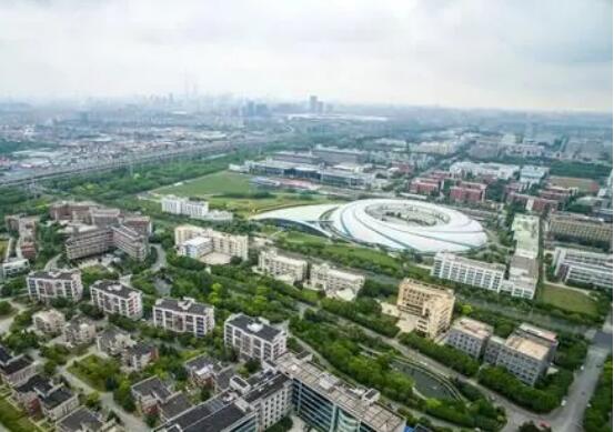 浦东新区：打造三大世界级产业集群 彰显引领区“硬核”实力