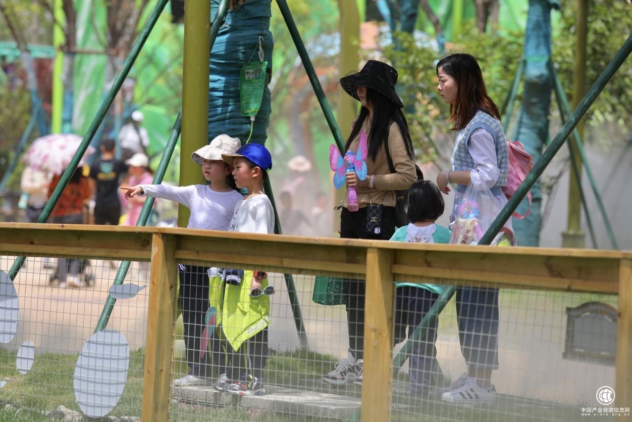 探索利润多元化，华侨城A打造穿越周期护城河