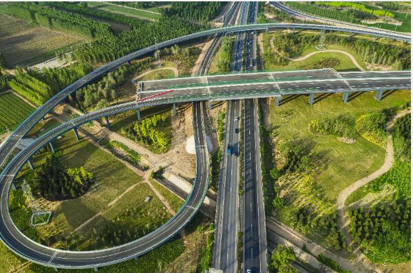 雄安新区首条市政快速路通过竣工验收