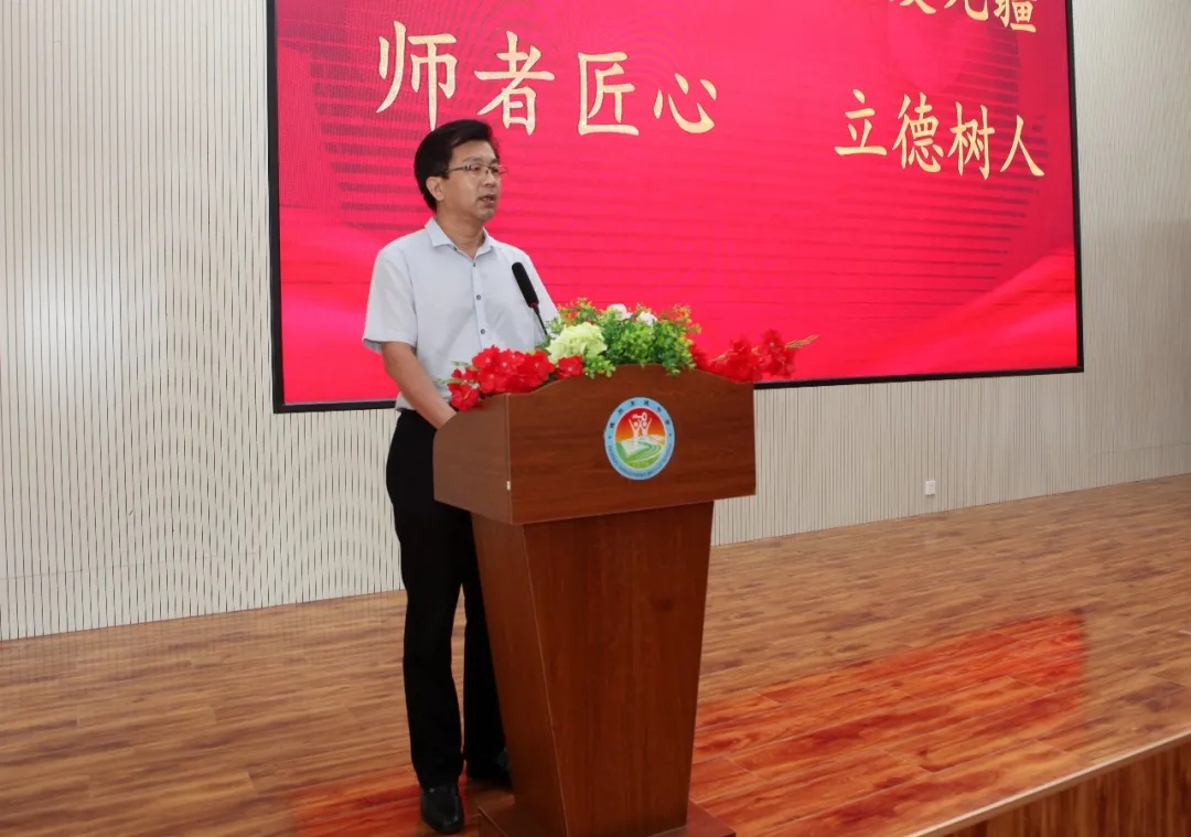 关爱园丁 呵护健康——德州市立医院走进东城中学为教师免费义诊