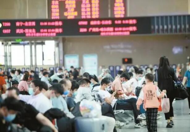 中秋假期国内旅游收入371.49亿元 全国安全形势总体平稳