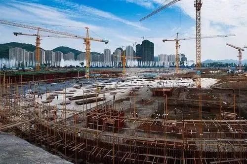 机构：百强房企1-9月拿地累计总金额同比下降9.8%