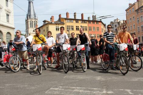 减少排放 法国自行车热潮悄然兴起