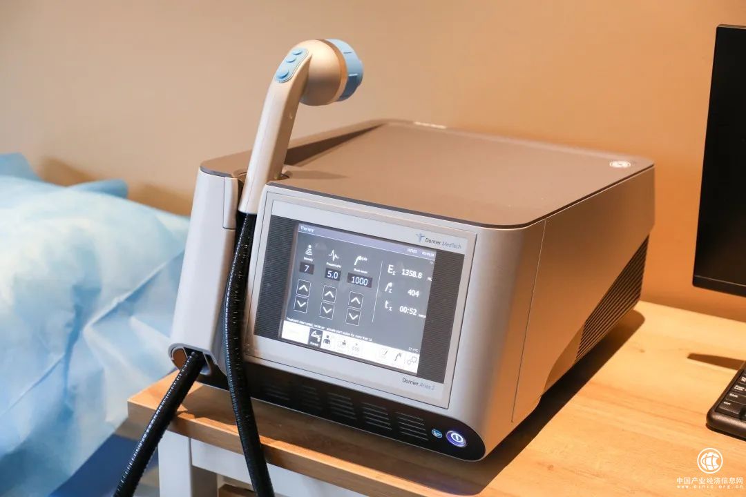 新型设备Dornier Aries2博鳌一龄首次应用完成，为患者再添曙光