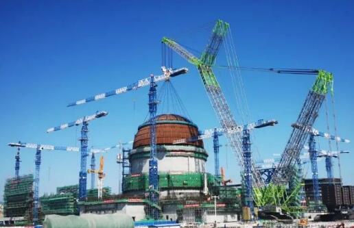 “华龙一号”批量化首台机组内穹顶吊装成功