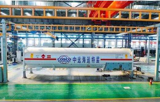 全球首条LNG罐箱智能产线投产