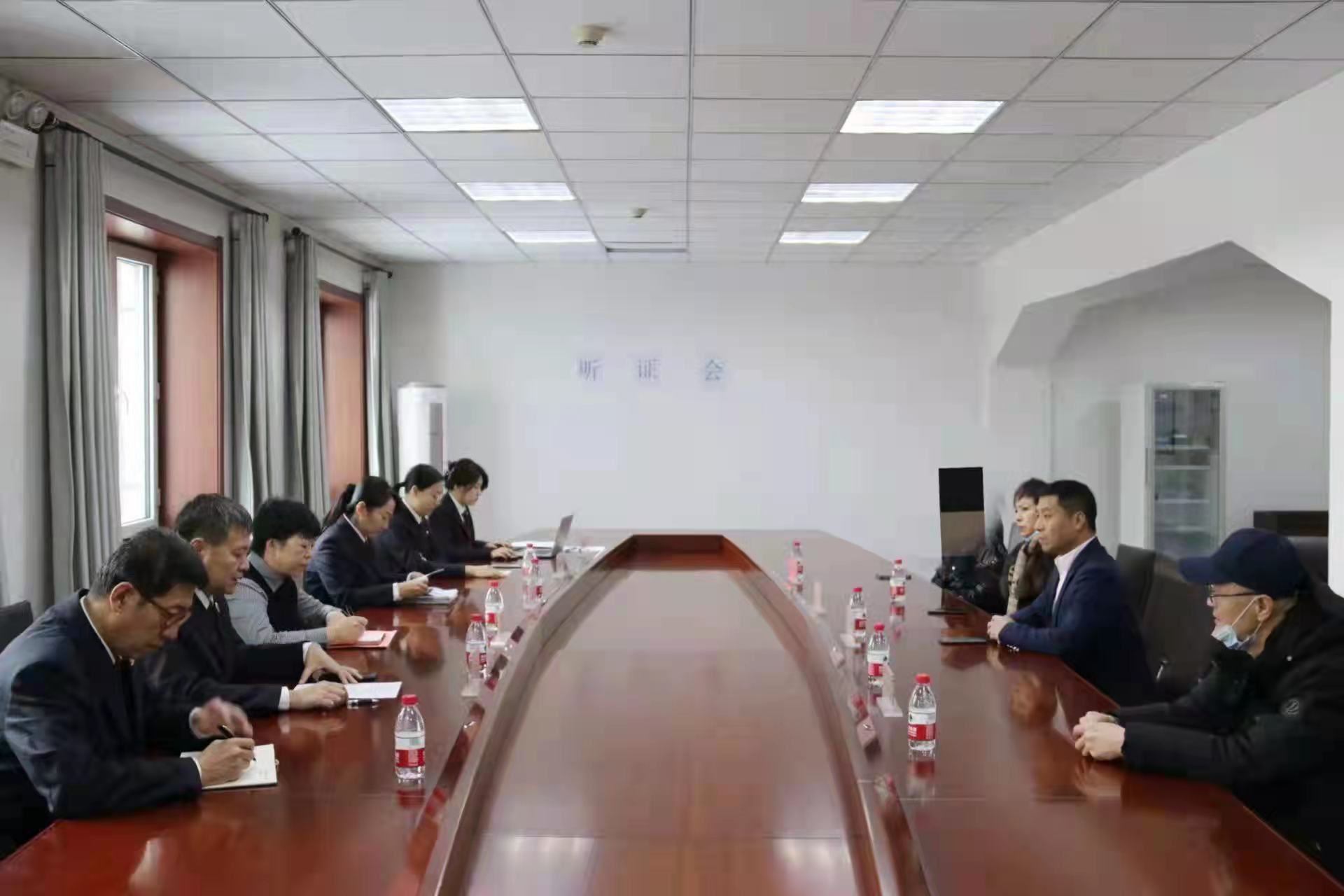 主动发现线索 救助被害少女