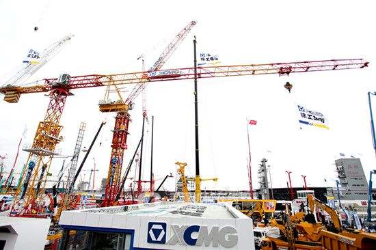 徐工发布全球最大塔机关键技术