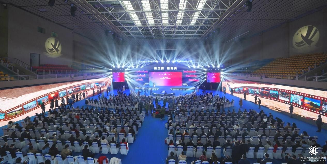  新江西 新时尚 | 2021江西纺织服装周暨第二届共青城市羽绒服装周开幕