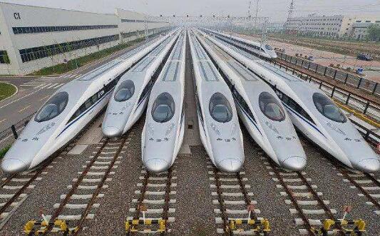 山东青岛：打造一流轨道交通产业集群