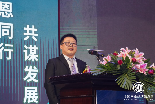  羽顺热能董事长陈群发表2022新年贺词