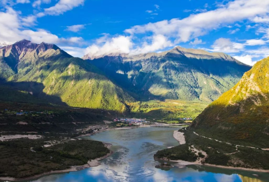 《西藏、新疆基层文化人才共建培养项目实施方案》出台