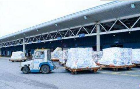 2021年上海机场货邮吞吐量创历史新高