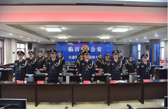 警旗飘扬向党心 警歌嘹亮铸忠诚