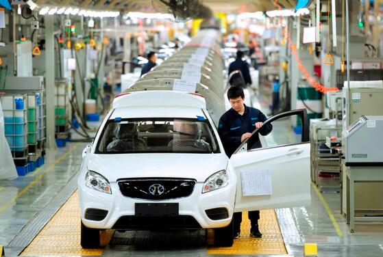 我国新能源汽车销售连续7年位居全球第一