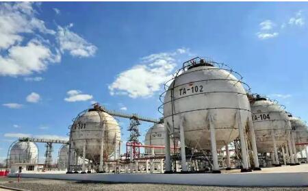 中国石油大庆油田连续六年轻烃超百万吨硬稳产