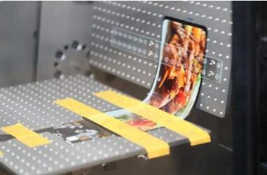 折叠屏手机助推AMOLED驱动芯片全面提速