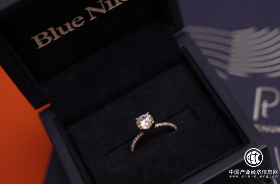  Blue Nile上线新春珠宝限定优惠，以璀璨光华拥抱全新2022！