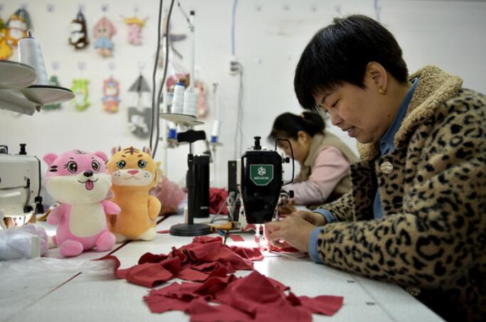 为2亿灵活就业者撑起制度“保障伞”