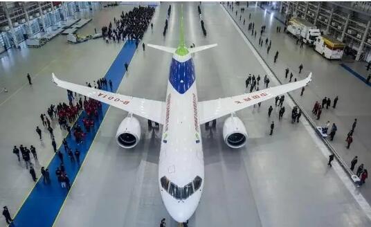 探天逐梦 中国航空工业勇闯“无人区”