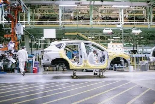 原材料价格飙升引发新能源车涨价潮 多家车企布局产业链以期保供稳价