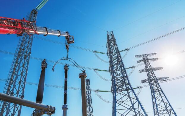 世界首个异同步背靠背工程阶段性建成 柔直技术再突破