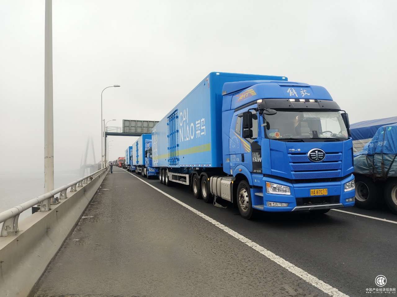  菜鸟精锐尽出，自营车队首战就悉数奔赴上海抗疫