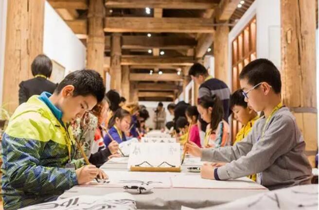 教育部印发《义务教育课程方案和课程标准(2022年版)》——让核心素养落地 为知识运用赋能