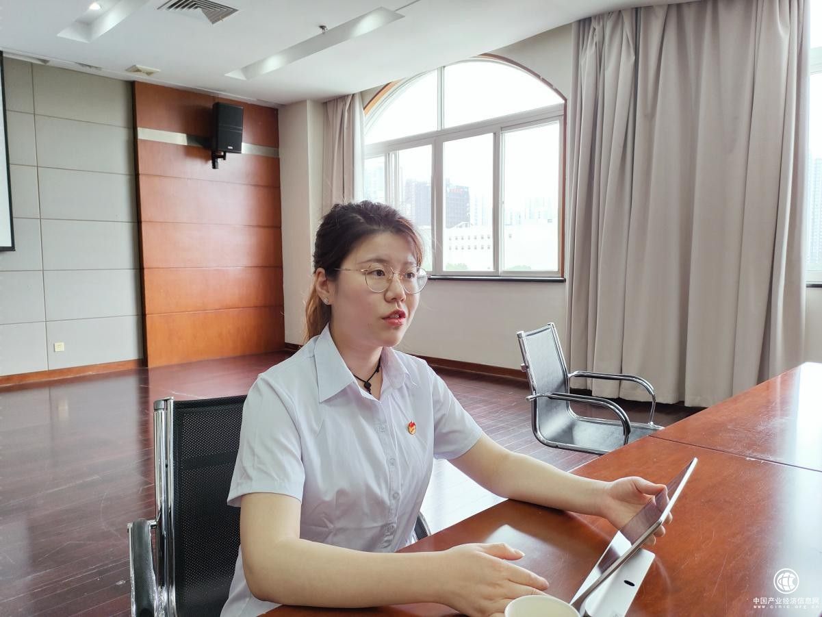  “三色”文化建平台，精神引领建家园