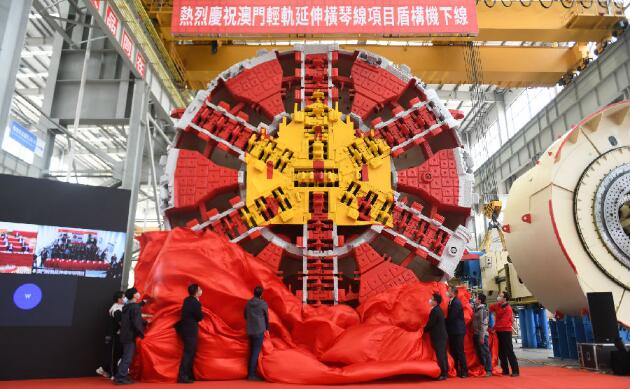 澳门应用最大直径盾构机顺利下线