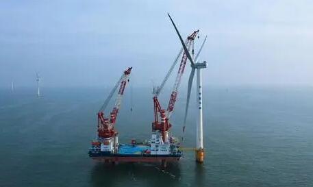 国内首艘30米级高速风电运维船开工