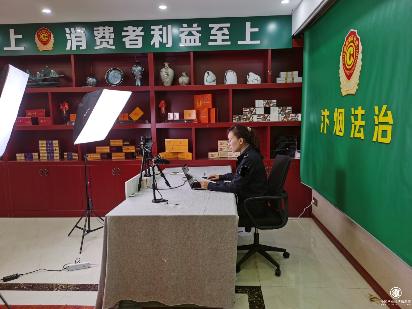  河南开封：“民”之所需“法”入人心“典”亮生活