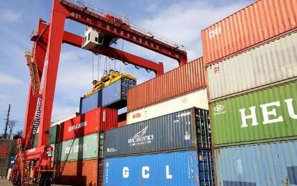 连云港中欧班列开行突破4500列 过境运量全国领先