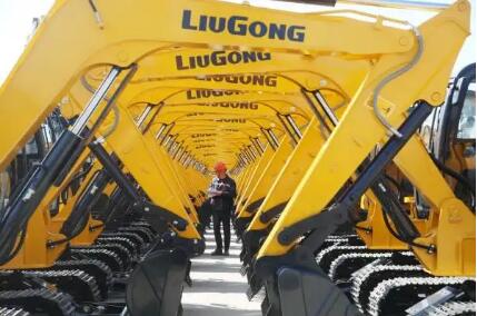 柳工海外配件业务提前实现“双过半”目标