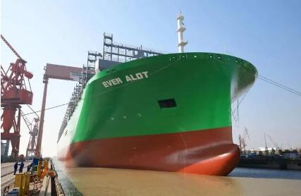 我国自主设计建造的海上“巨无霸”亮点多 中国船舶造船能力逐渐增强