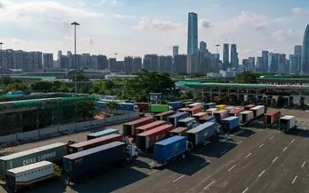 深港贸易25年增长约10倍