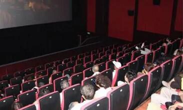 票房超去年同期 电影市场信心逐渐恢复