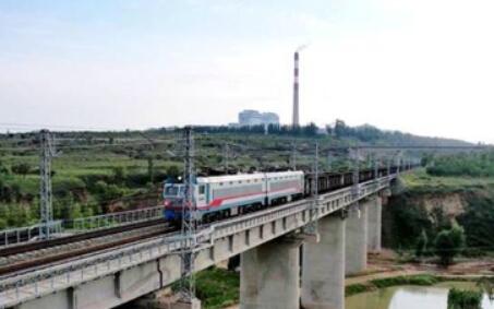 国家能源集团新朔铁路开辟准格尔至吉林电煤发运新通道