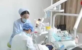 种植牙有望大降价 还需迈过哪些关卡？