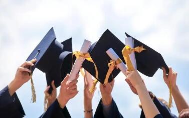 教育部：全国拥有大学文化程度的人口超过2.18亿