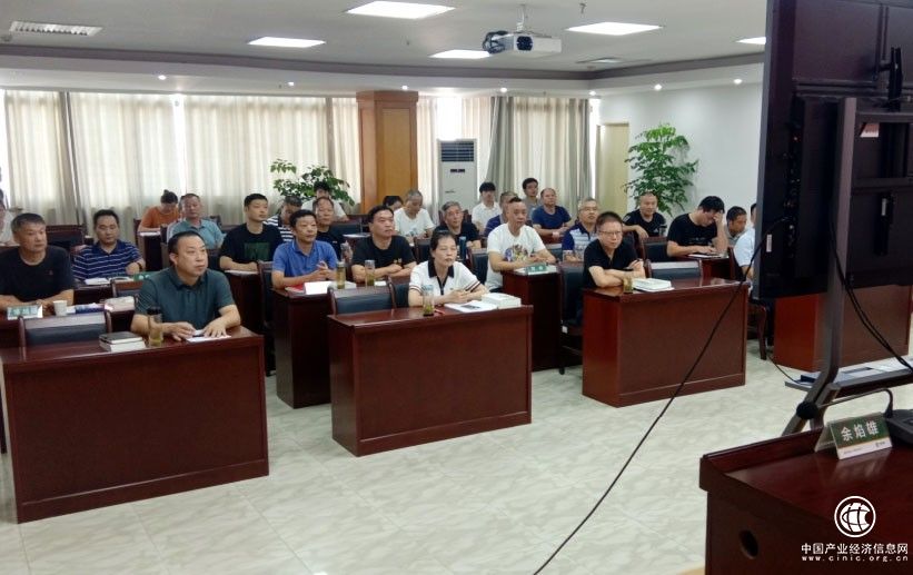 湖北团风：把好廉洁关 共守幸福门