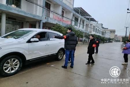 湖南耒阳：村里来了个年轻人——记“85” 后驻村第一书记夏世富