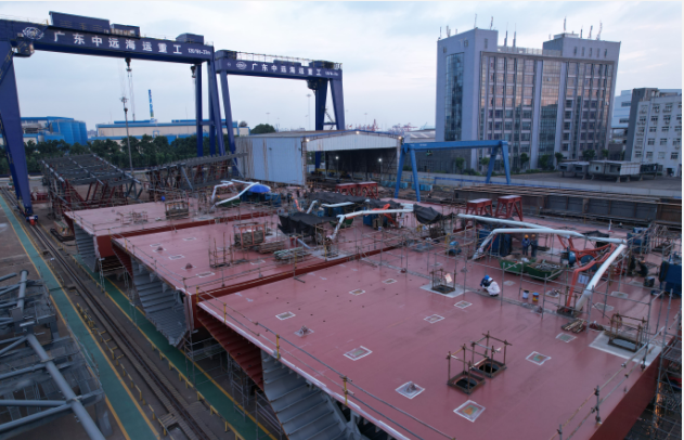 远海岛礁装上“移动充电宝”！兆瓦级漂浮式波浪能发电装置开始组装