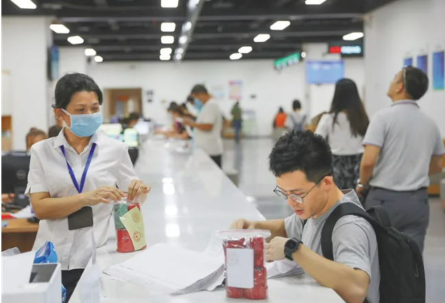 海南：​市场主体“甩包袱”投资兴业“加速度”