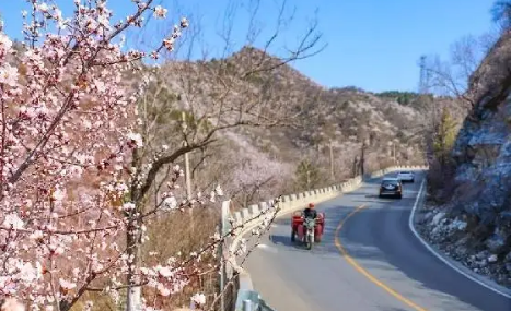 北京推出10条京郊醉美公路