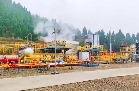 东方电气集团自主设计制造的全国首个油气开采伴生地热发电项目成功投运